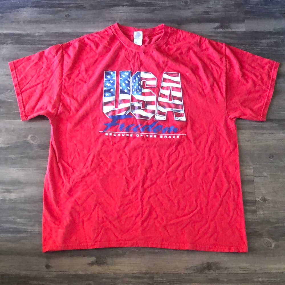 ‼️Clearance‼️Gildan Heavy Cotton Red Freedom T-Shirt size XL